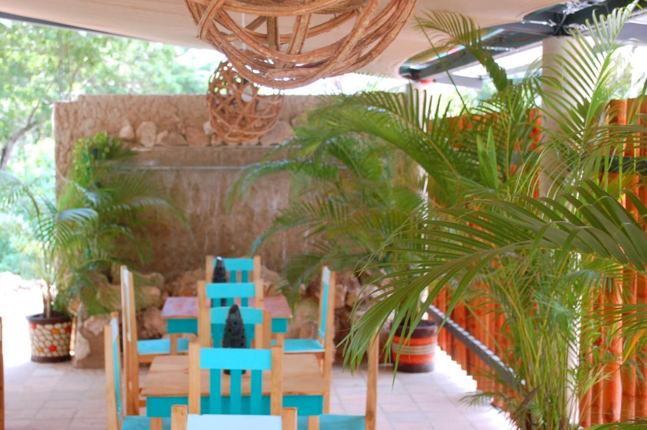 Axkan Tulum Bagian luar foto