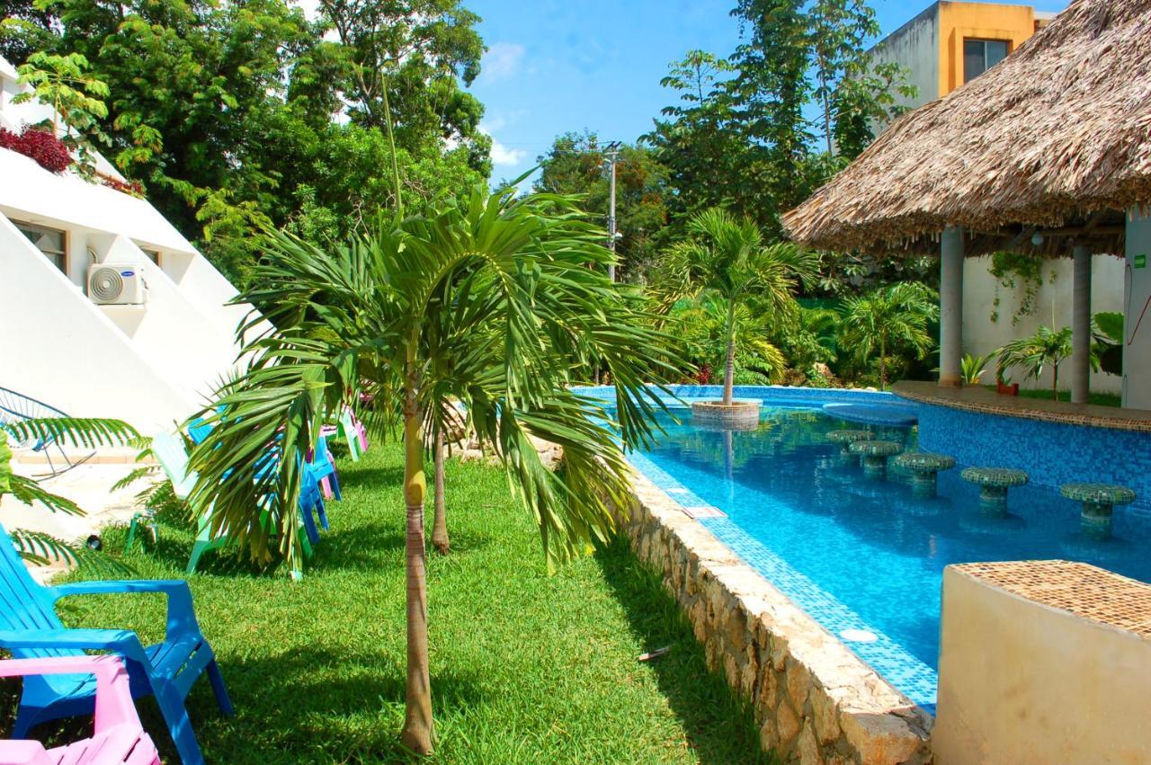 Axkan Tulum Bagian luar foto