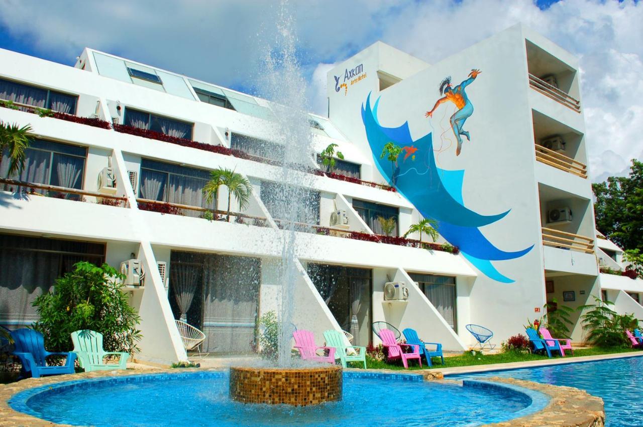 Axkan Tulum Bagian luar foto