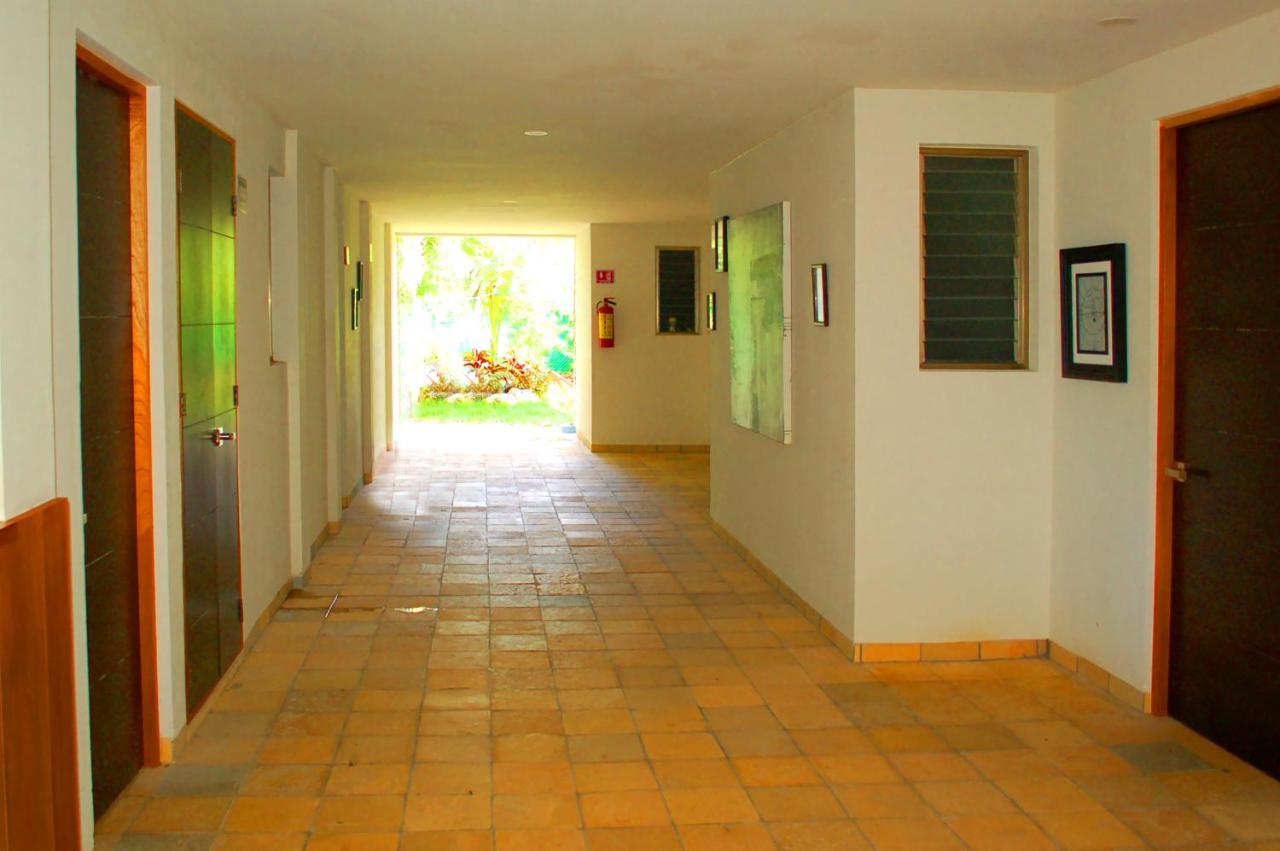 Axkan Tulum Bagian luar foto