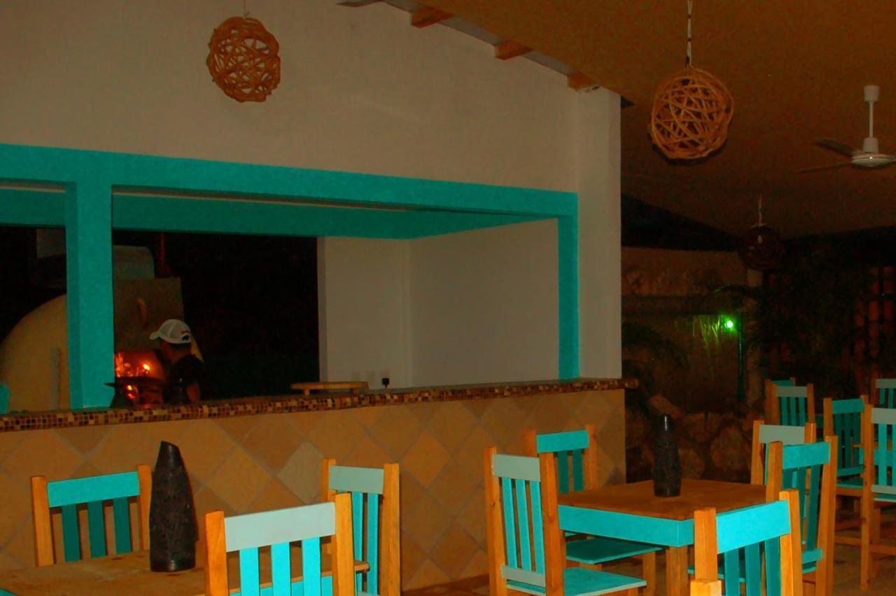 Axkan Tulum Bagian luar foto
